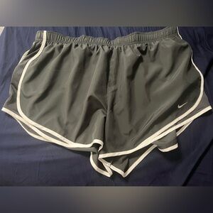 Women’s Dri-Fit Running shorts, XXL, charcoal with white detail